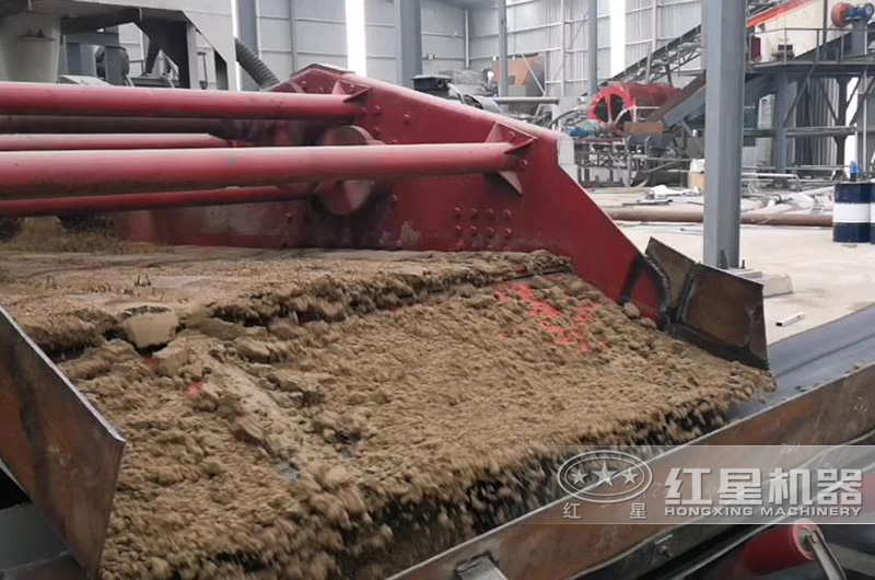 細(xì)砂回收機(jī)作業(yè) 細(xì)砂回收機(jī)作業(yè)