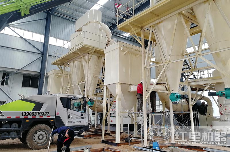 紅星機(jī)器為客戶(hù)承建的磨粉機(jī)現(xiàn)場(chǎng) 紅星機(jī)器為客戶(hù)承建的磨粉機(jī)現(xiàn)場(chǎng)