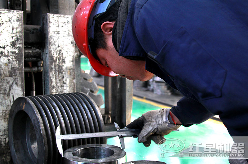 嚴(yán)格控制質(zhì)量，為用戶提供高質(zhì)量放心設(shè)備