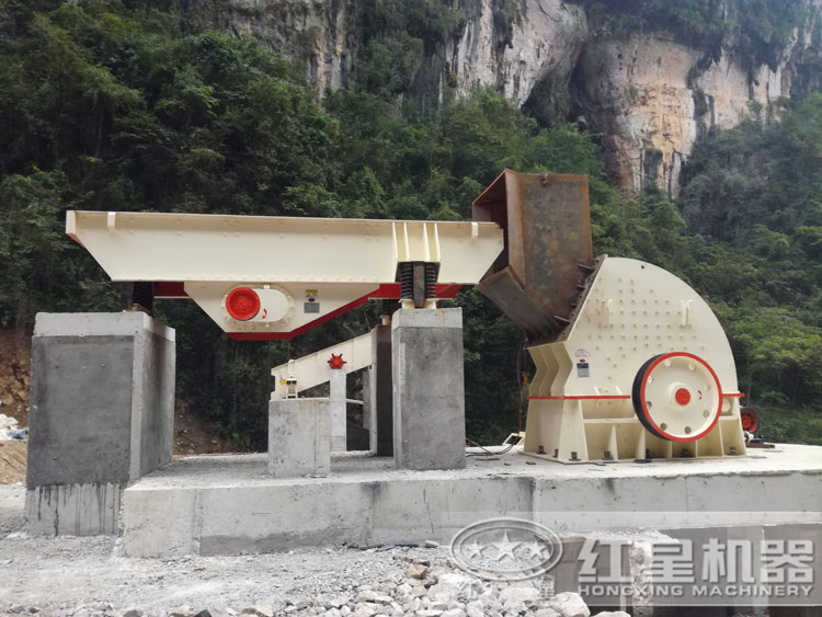 河南信陽(yáng)時(shí)產(chǎn)350噸錘破現(xiàn)場(chǎng)，用戶(hù)拿出廠(chǎng)價(jià)入手這臺(tái)設(shè)備