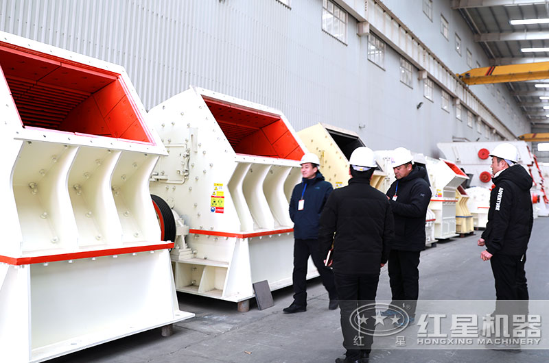 來廠參觀廠區(qū)、設(shè)備的客戶